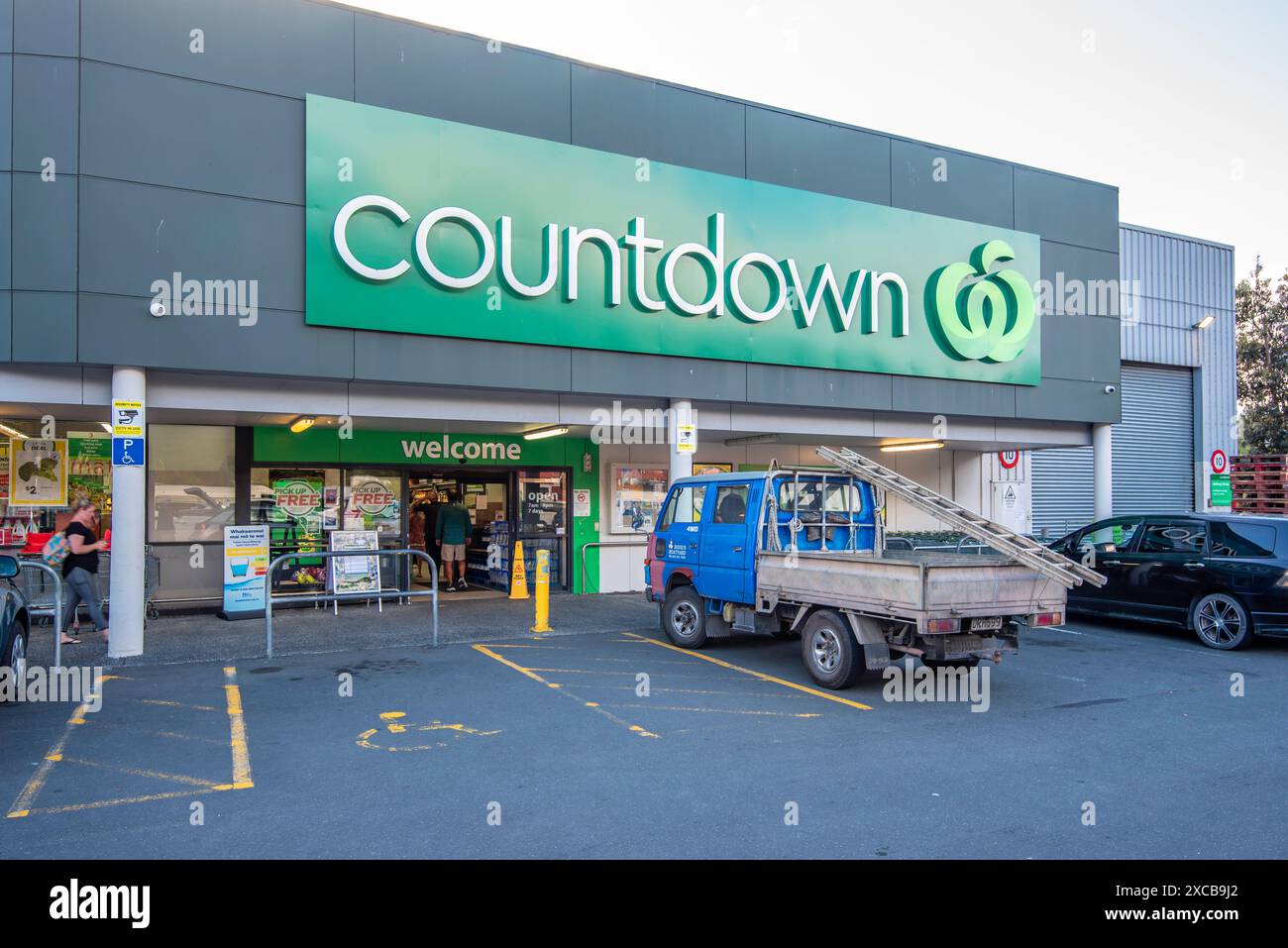 Un supermarché Countdown à Paihai, North Island, Nouvelle-Zélande, propriété du géant australien de l'épicerie, Woolworths. Banque D'Images
