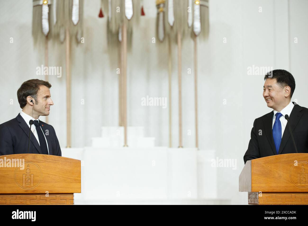 Oulan-Bator, Mongolie. 21 mai 2023. Emmanuel Macron effectue la première visite présidentielle française en Mongolie. Il parle lors d'une conférence de presse. Credi Banque D'Images