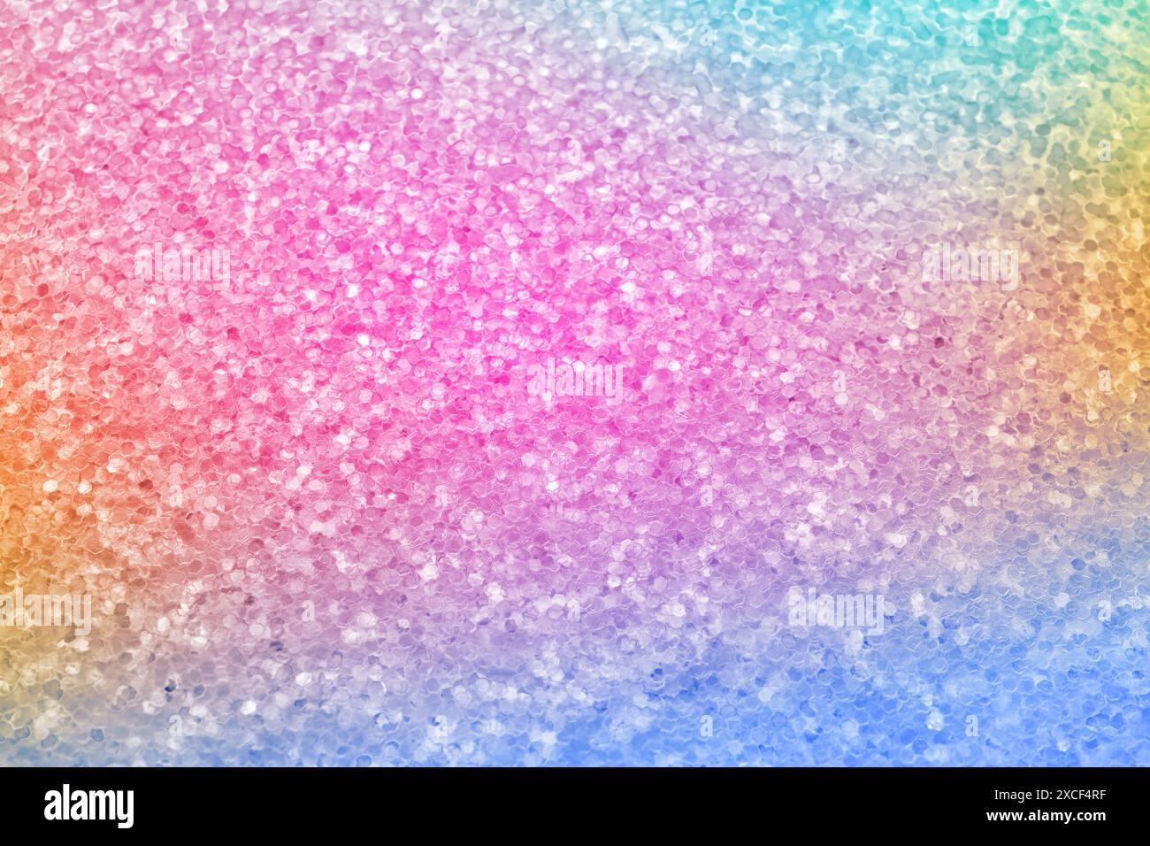Paillettes brillantes et colorées, gros plan. Fond pour les invitations de fête ou les cartes de vacances Banque D'Images
