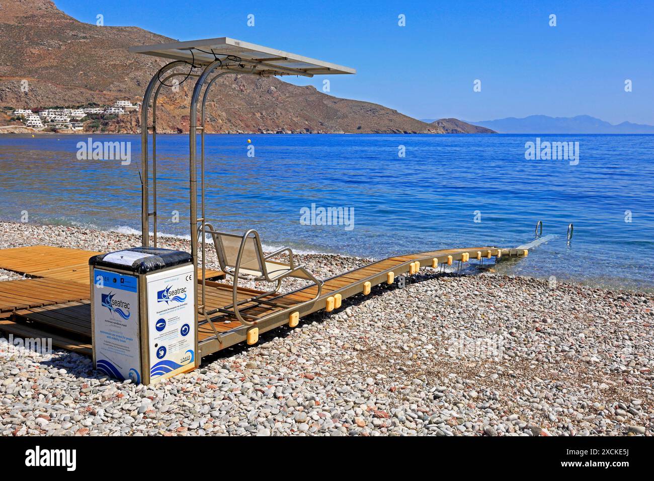 Aide à la mobilité Seatrac pour l'accès à la mer, île de Tilos, Dodécanèse, Grèce. J'ai pris mon 2024 Banque D'Images