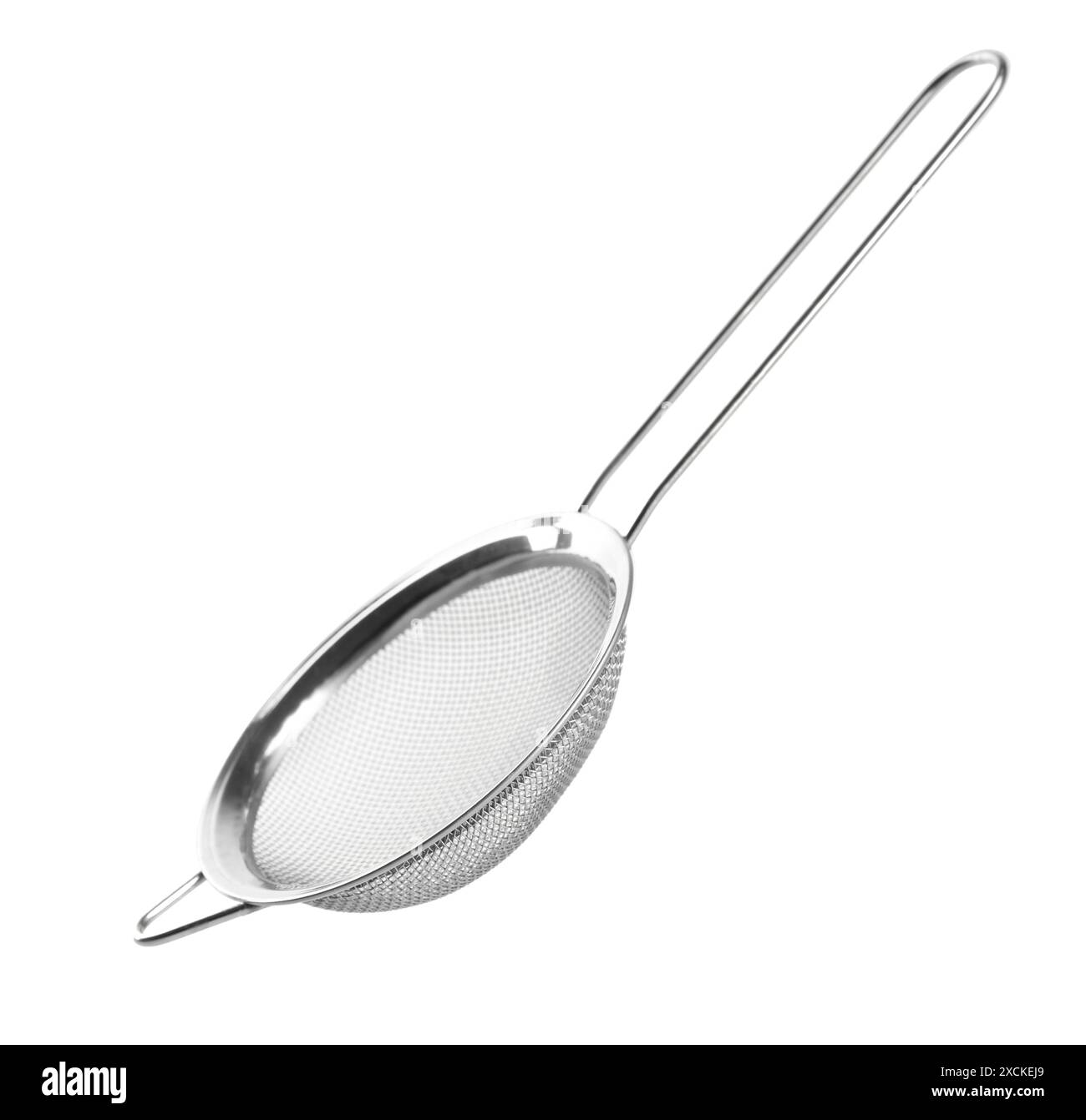 Un tamis métallique isolé sur blanc. Ustensile de cuisine Banque D'Images