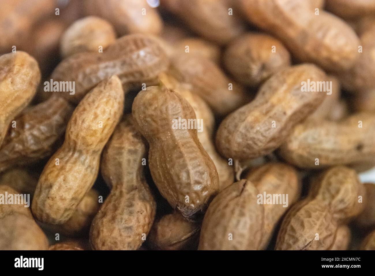 Cacahuètes fraîches bouillies comme collation Banque D'Images
