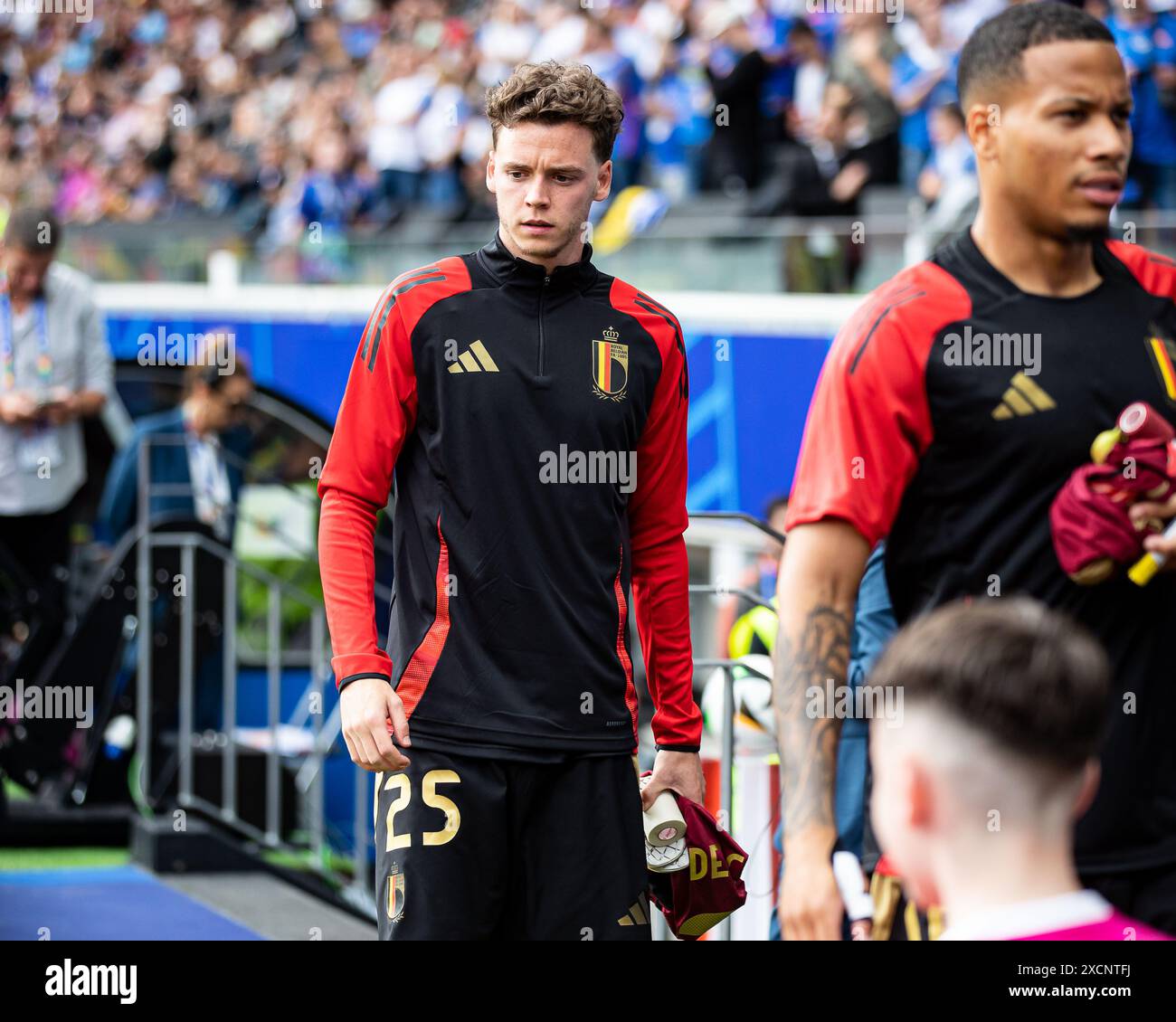 Maxim Peter M. de Cuyper (Belgien #25) GER, Belgium (bel) v. Slovakia (SVK), Fussball Europameisterschaft, UEFA EURO 2024, Gruppe E, 1. Spieltag, 17.06.2024 LA RÉGLEMENTATION DFB/DFL INTERDIT TOUTE UTILISATION DE PHOTOGRAPHIES COMME SÉQUENCES D'IMAGES ET/OU QUASI-VIDÉO Foto : Eibner-Pressefoto/Roger Buerke Banque D'Images