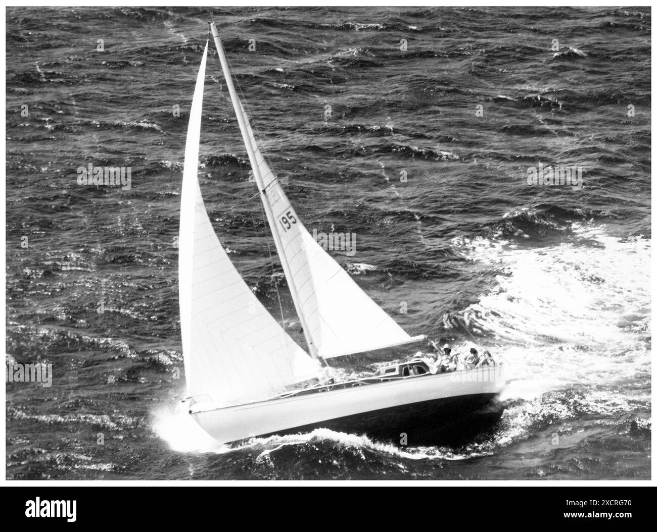 1963 Sydney/Hobart Yacht race : le yacht australien FREYA conçu, construit et skipper par le norvégien Trygve Halvorsen, qui a remporté trois courses successives de Sydney Hobart en 1963, 1964 et 1965. CRÉDIT PHOTO : Ian Dear Archive/PPL Banque D'Images