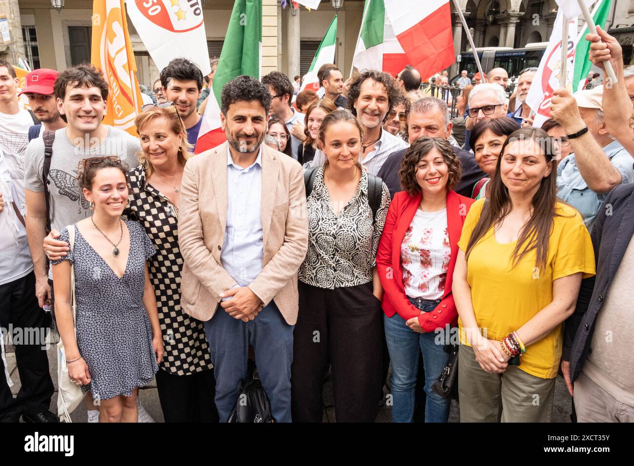 Sara Diena, Gianna Pentenero, Domenico Rossi, Alice Ravinale, Sarah Disabato e Valentina Cera durante alcuni momenti della Manifestazione 'in piazza a difesa della Costituzione e dell'Unità Nazionale' Organizata dal PD e M5S contro le riforme del premierato e dell'autonomia differenziata presso Piazza Palazzo di Città a Torino, Italia - Cronaca - Martedì 18 Giugno 2024 - (photo Giacomo Longo/LaPresse) Sara Diena, Gianna Pentenero, Domenico Rossi, Alice Ravinale, Sarah Disabato e Valentina Cera pendant quelques moments de la manifestation «sur la place en défense de la Constitution et Nationa Banque D'Images