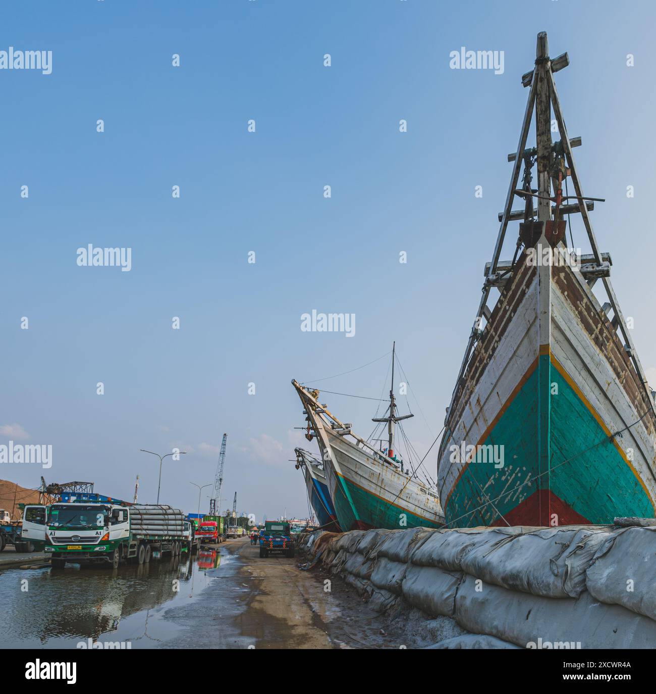 Jakarta, Indonésie - 9 mai 2024. On pense que Port Sunda Kelapa existe depuis le Ve siècle. Banque D'Images