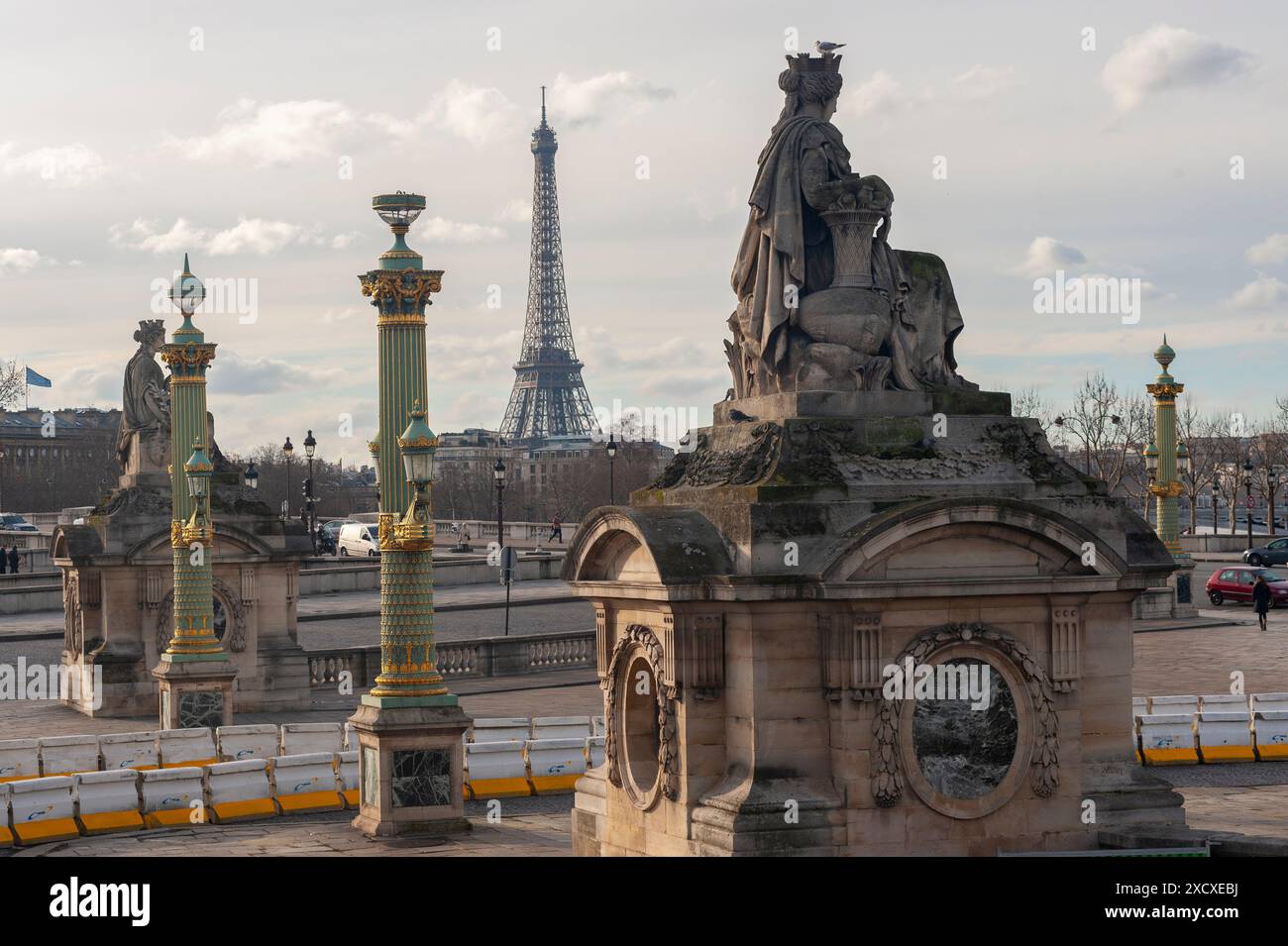 Paris, France, scènes de rue, monuments français, place de la Concorde, sculptures historiques, Tour Eiffel, lieux publics, monuments paris Banque D'Images
