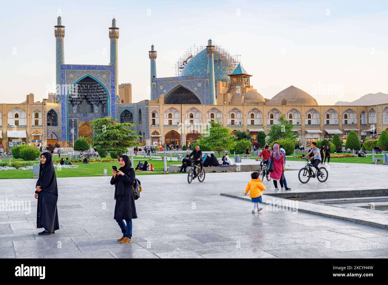 Ispahan, Iran - 24 octobre 2018 : vue imprenable sur la place Naqsh-e Jahan et la mosquée Shah (mosquée Imam). Banque D'Images