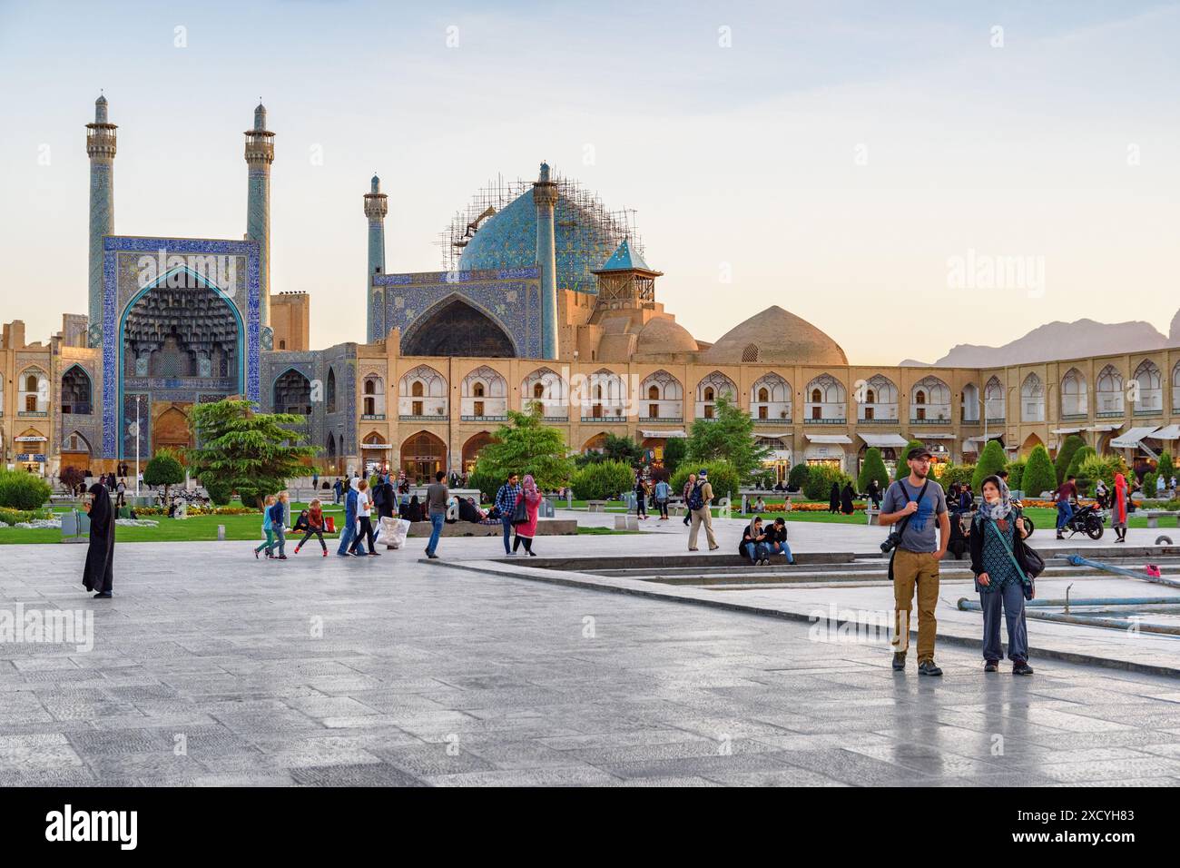 Ispahan, Iran - 24 octobre 2018 : vue imprenable sur la place Naqsh-e Jahan et la mosquée Shah (mosquée Imam). Banque D'Images