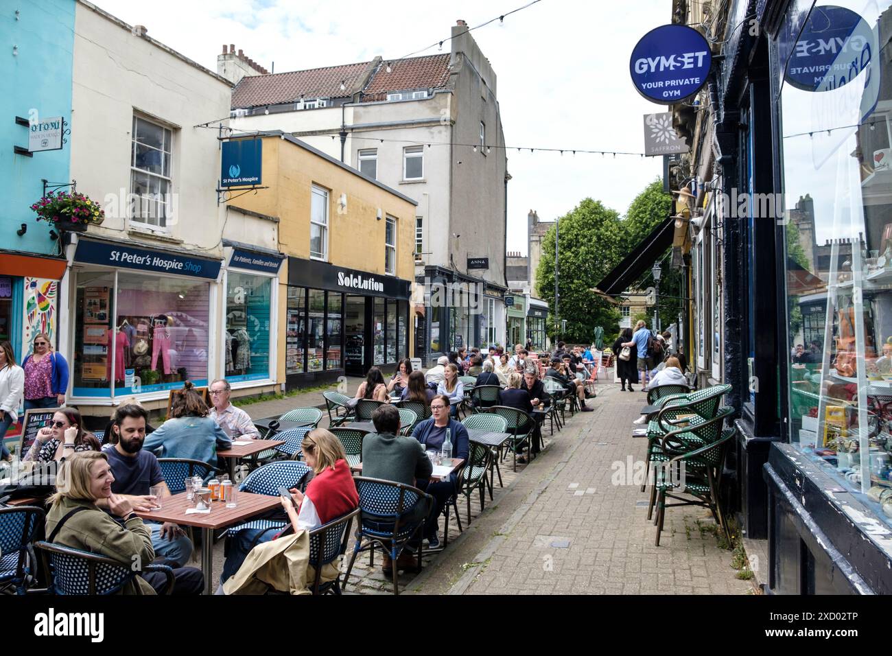 Culture Al fresco Cafe à clifton, une banlieue chic de Bristol au Royaume-Uni Banque D'Images