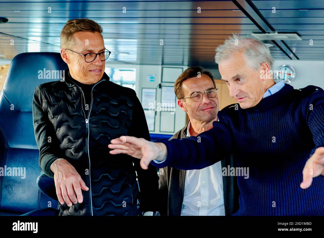 Bodo 20240619. Le premier ministre norvégien Jonas Gahr Store, le premier ministre suédois Ulf Kristersson et le président finlandais Alexander Stubb sur le navire des garde-côtes KV Svalbard à Bodo. Photo : Jan Langhaug / NTB Banque D'Images