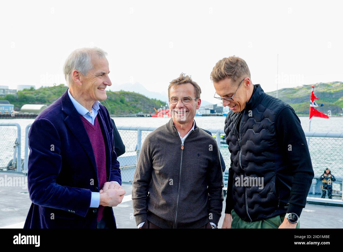 Bodo 20240619. Le premier ministre norvégien Jonas Gahr Store, le premier ministre suédois Ulf Kristersson et le président finlandais Alexander Stubb sur le navire des garde-côtes KV Svalbard à Bodo. Photo : Jan Langhaug / NTB Banque D'Images