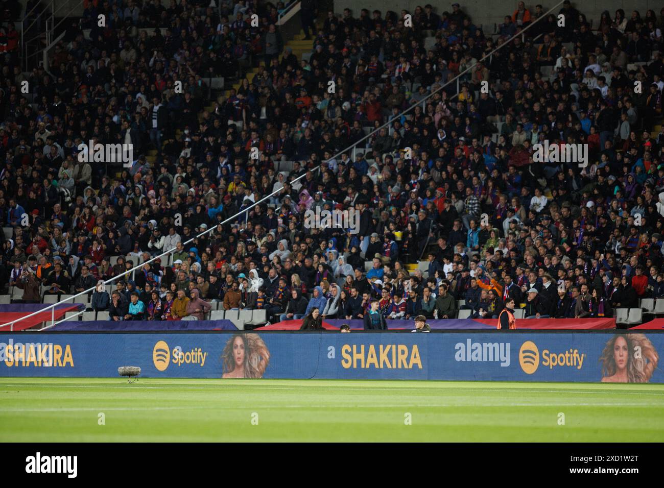 Barcelone, Espagne. 30 mars 2024. Une bannière montre le nouvel album de Shakira au LaLiga EA Sports match entre le FC Barcelone et le RCD Mallorca à l'Estadi O. Banque D'Images