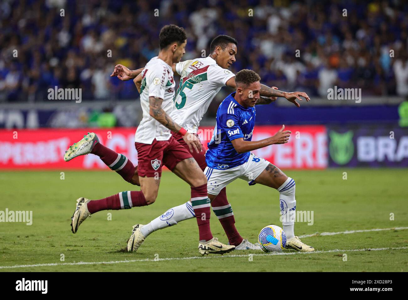 Belo Horizonte, Brésil. 19 juin 2024. MG - BELO HORIZONTE - 06/19/2024 - BRÉSIL A 2024, CRUZEIRO x FLUMINENSE - Robert Cruzeiro joueur lors d'un match contre Fluminense au stade Mineirao pour le championnat brésilien A 2024. Photo : Gilson Lobo/AGIF (photo : Gilson Lobo/AGIF/SIPA USA) crédit : SIPA USA/Alamy Live News Banque D'Images