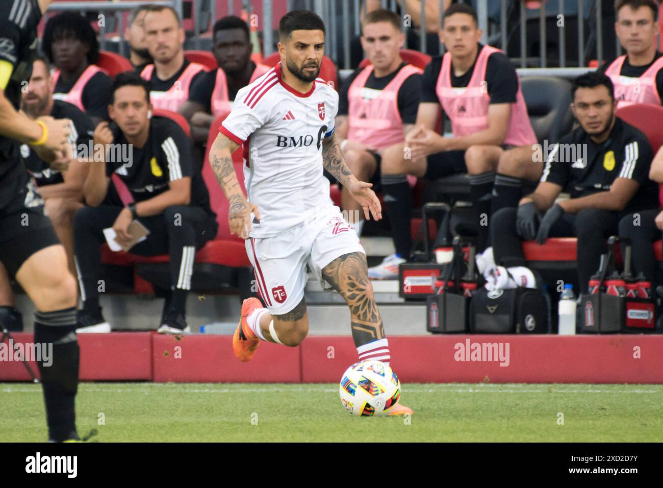 Toronto, Ontario, Canada. 19 juin 2024. Lorenzo insigne #24 en action lors du match de la MLS entre Toronto FC et Nashville SC au BMO Field à Toronto. Le jeu s'est terminé en 1-2 pour Nashville SC (Credit image : © Angel Marchini/ZUMA Press Wire) USAGE ÉDITORIAL SEULEMENT! Non destiné à UN USAGE commercial ! Crédit : ZUMA Press, Inc/Alamy Live News Banque D'Images