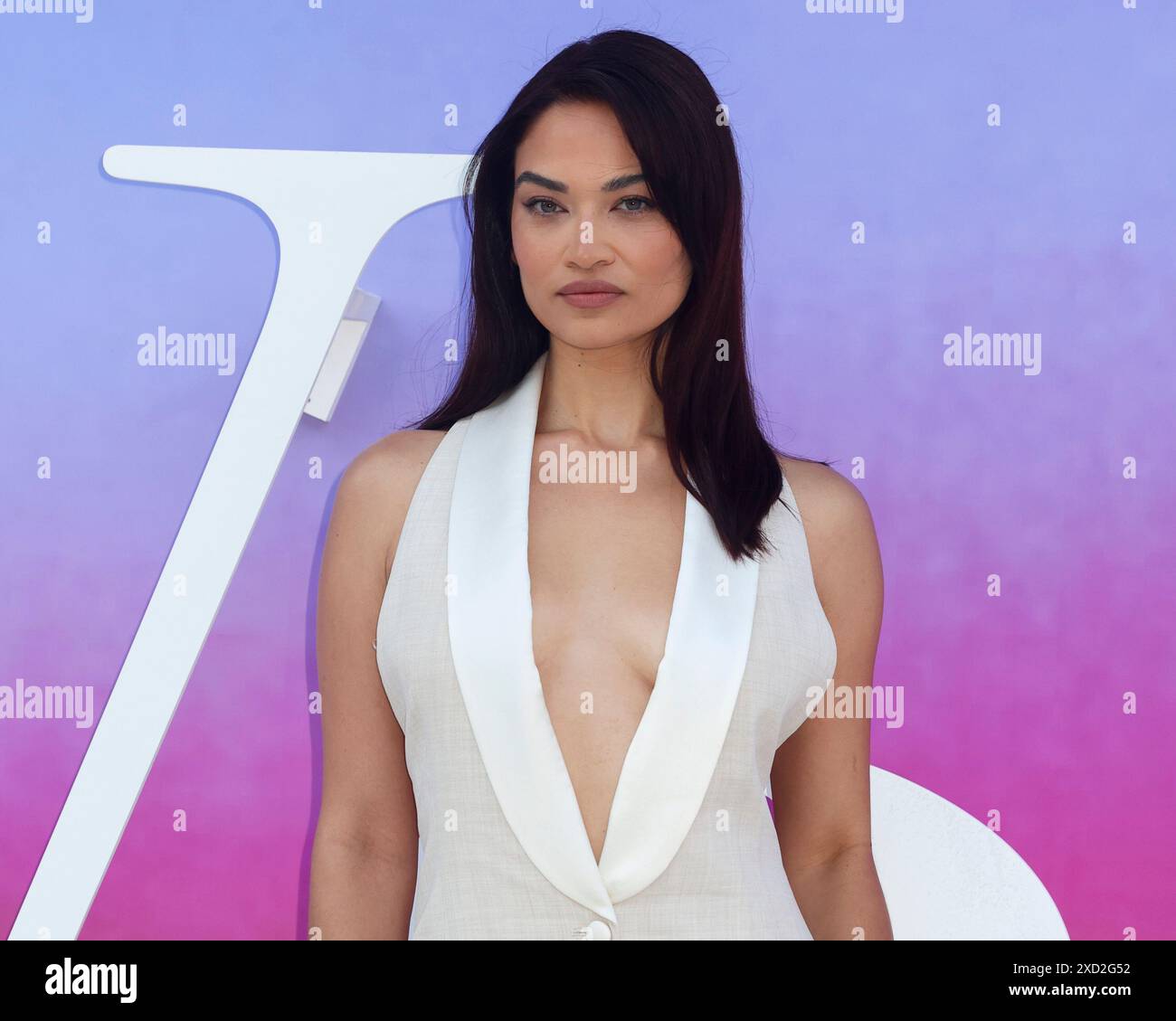 Shanina Shaik assiste à la V&A Summer Party 2024 au V&A à South Kensington, Londres. Banque D'Images