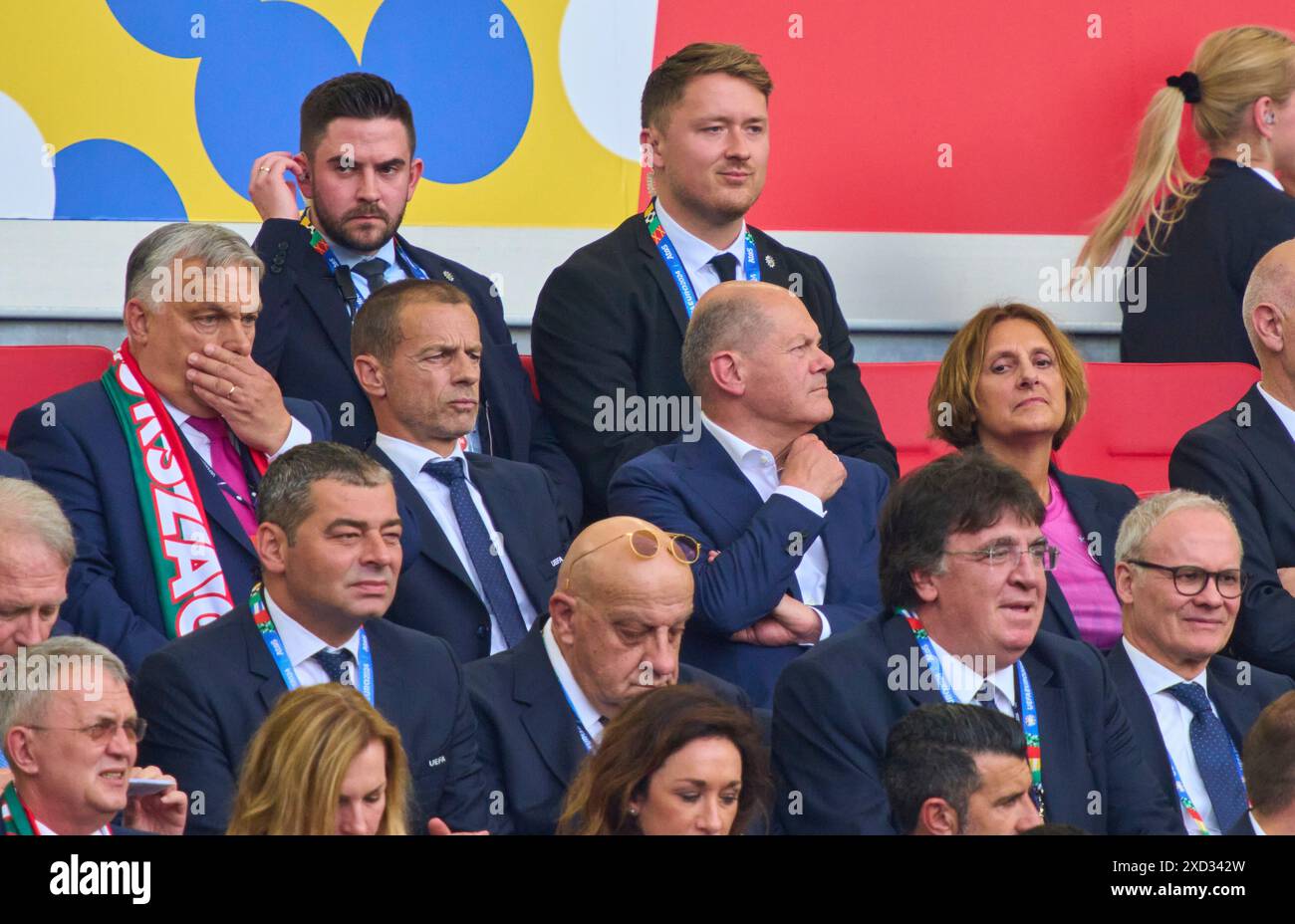 Stuttgart, Allemagne. 19 juin 2024. Viktor ORBAN, président hongrois, premier ministre hongrois, Aleksander CEFERIN, UEFA Praesident, Olaf Scholz, Bundeskanzler Deutschland mit Ehefrau Britta Ernst dans le match de la phase de groupes ALLEMAGNE - HONGRIE 2-0 des Championnats d'Europe UEFA 2024 le 19 juin 2024 à Stuttgart, Allemagne. Photographe : ddp images/STAR-images crédit : ddp Media GmbH/Alamy Live News Banque D'Images