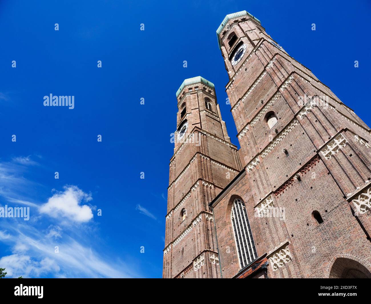 La Frauenkirche ou cathédrale de notre chère Dame à Munich Bavière Allemagne Banque D'Images