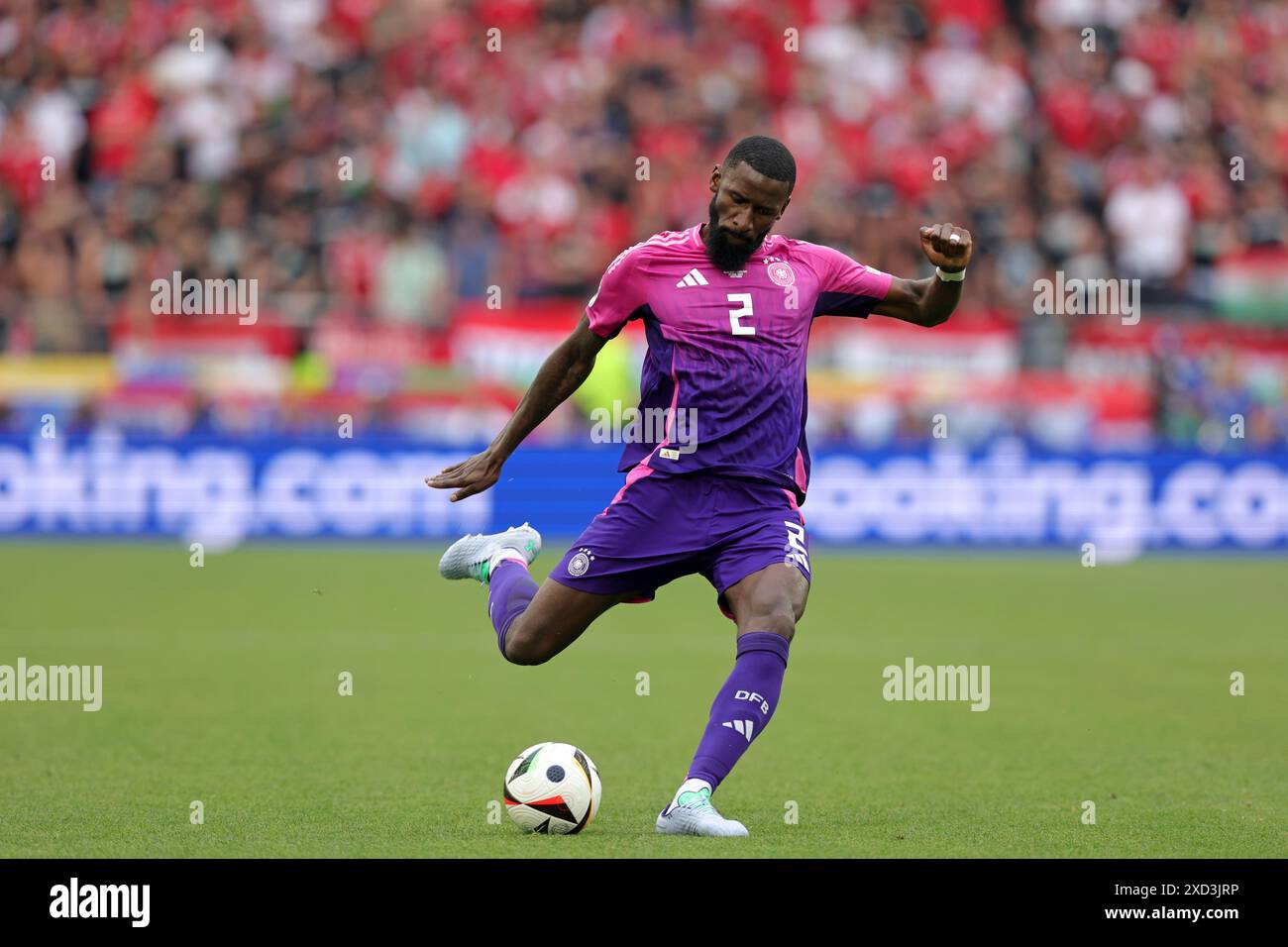 STUTTGART, ALLEMAGNE - 19 JUIN : Antonio Ruediger, Allemand, lors du match de la phase de groupes de l'UEFA EURO 2024 entre l'Allemagne et la Hongrie au Stuttgart Arena Banque D'Images