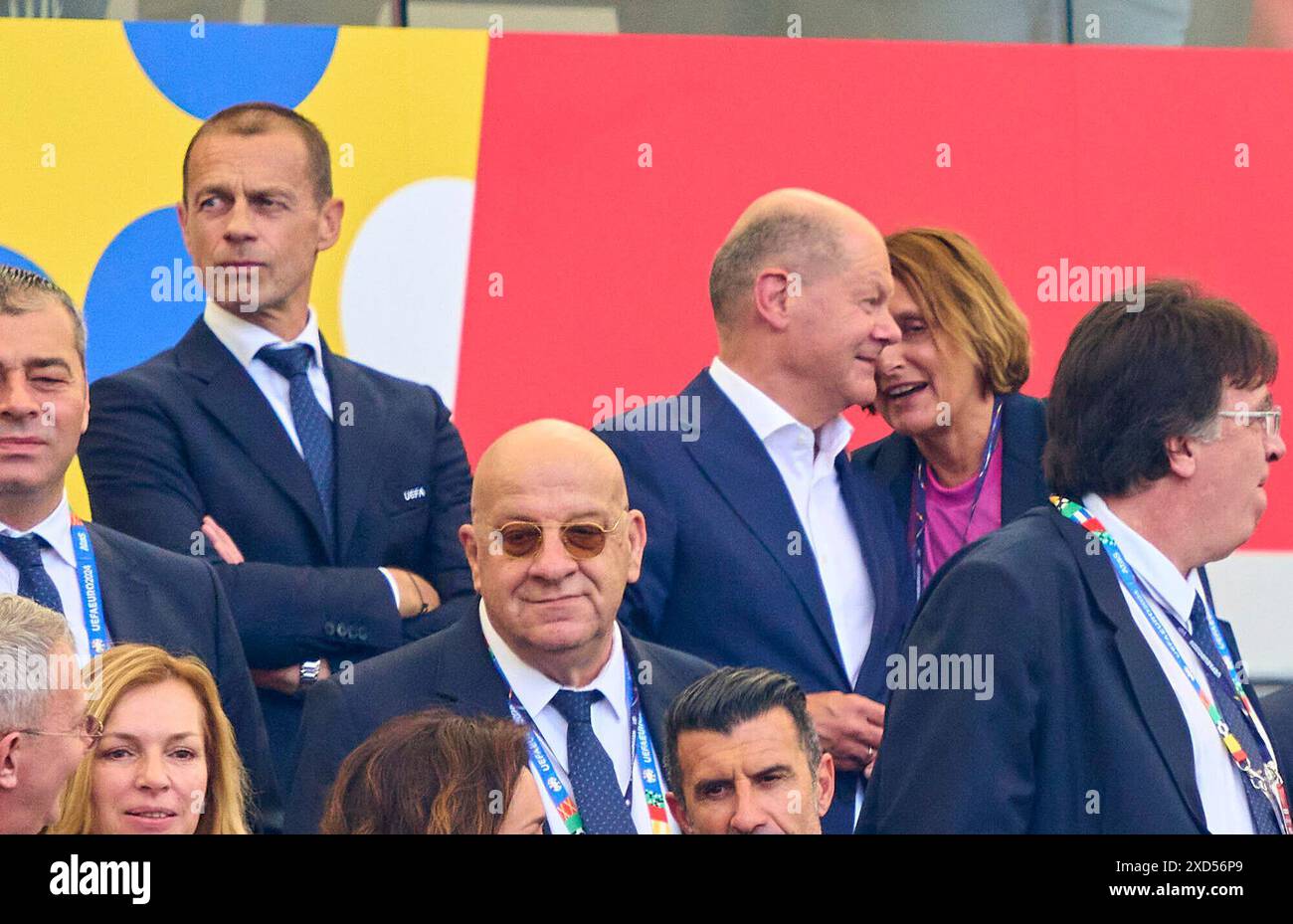 Stuttgart, Allemagne. 19 juin 2024. OLAF Scholz, Bundeskanzler Deutschland mit Ehefrau Britta Ernst, Aleksander CEFERIN, UEFA Praesident, dans le match de la phase de groupes ALLEMAGNE - HONGRIE 2-0 des Championnats d'Europe de l'UEFA 2024 le 19 juin 2024 à Stuttgart, Allemagne. Photographe : ddp images/STAR-images crédit : ddp Media GmbH/Alamy Live News Banque D'Images