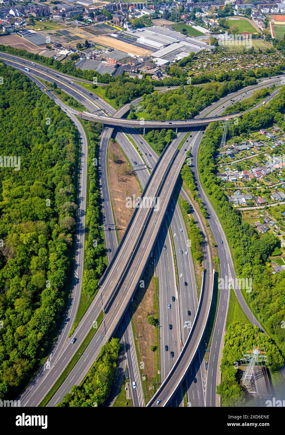 Vue aérienne, carrefour Düsseldorf-Bilk, autoroute A46 Düsseldorf-Bilk et Münchener Straße, à Fleher Wald, Flehe, Düsseldorf, Rhénanie, Rhénanie-du-Nord-Wes Banque D'Images