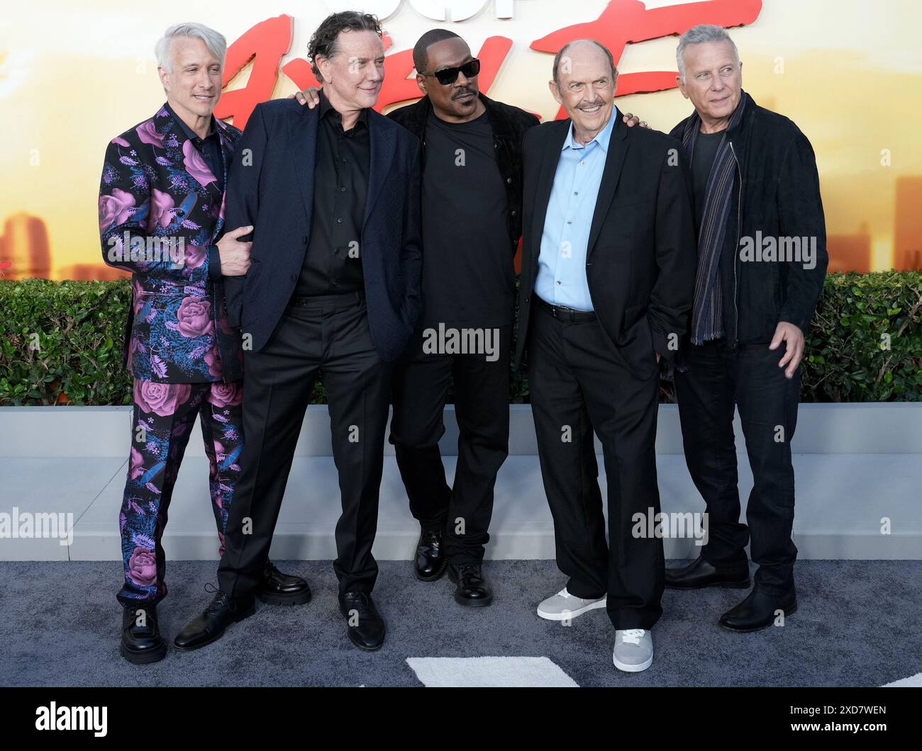 Los Angeles, États-Unis. 20 juin 2024. (G-d) BEVERLY HILLS COP original Cast - Bronson Pinchot, Judge Reinhold, Eddie Murphy, John Ashton et Paul Reiser à la BEVERLY HILLS COP : AXEL F première mondiale au Wallis Annenberg Center for the Performing Arts à Beverly Hills, CA le jeudi 20 juin 2024. (Photo de Sthanlee B. Mirador/Sipa USA) crédit : Sipa USA/Alamy Live News Banque D'Images