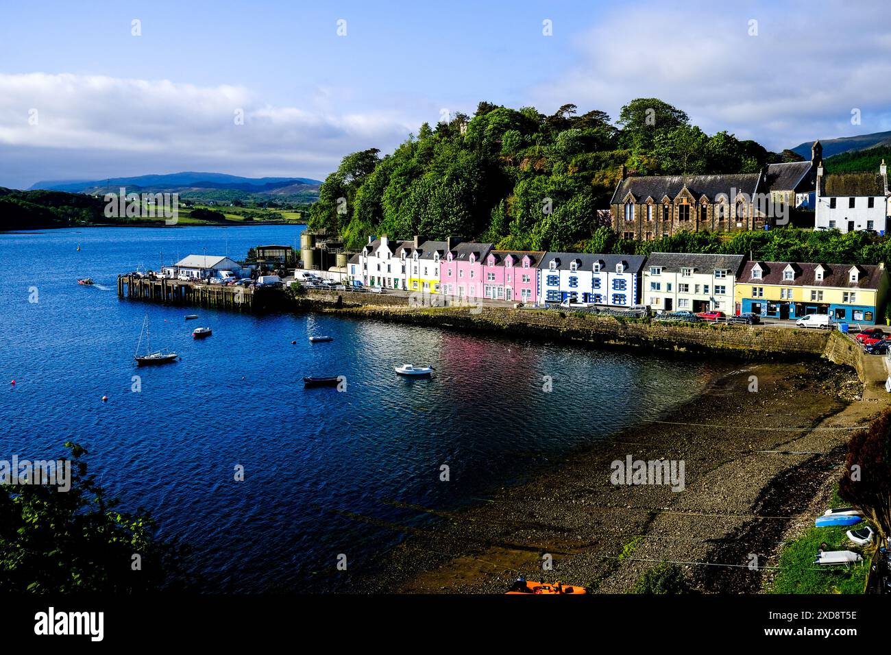 Ville côtière de Portree sur l'île de Skye Banque D'Images