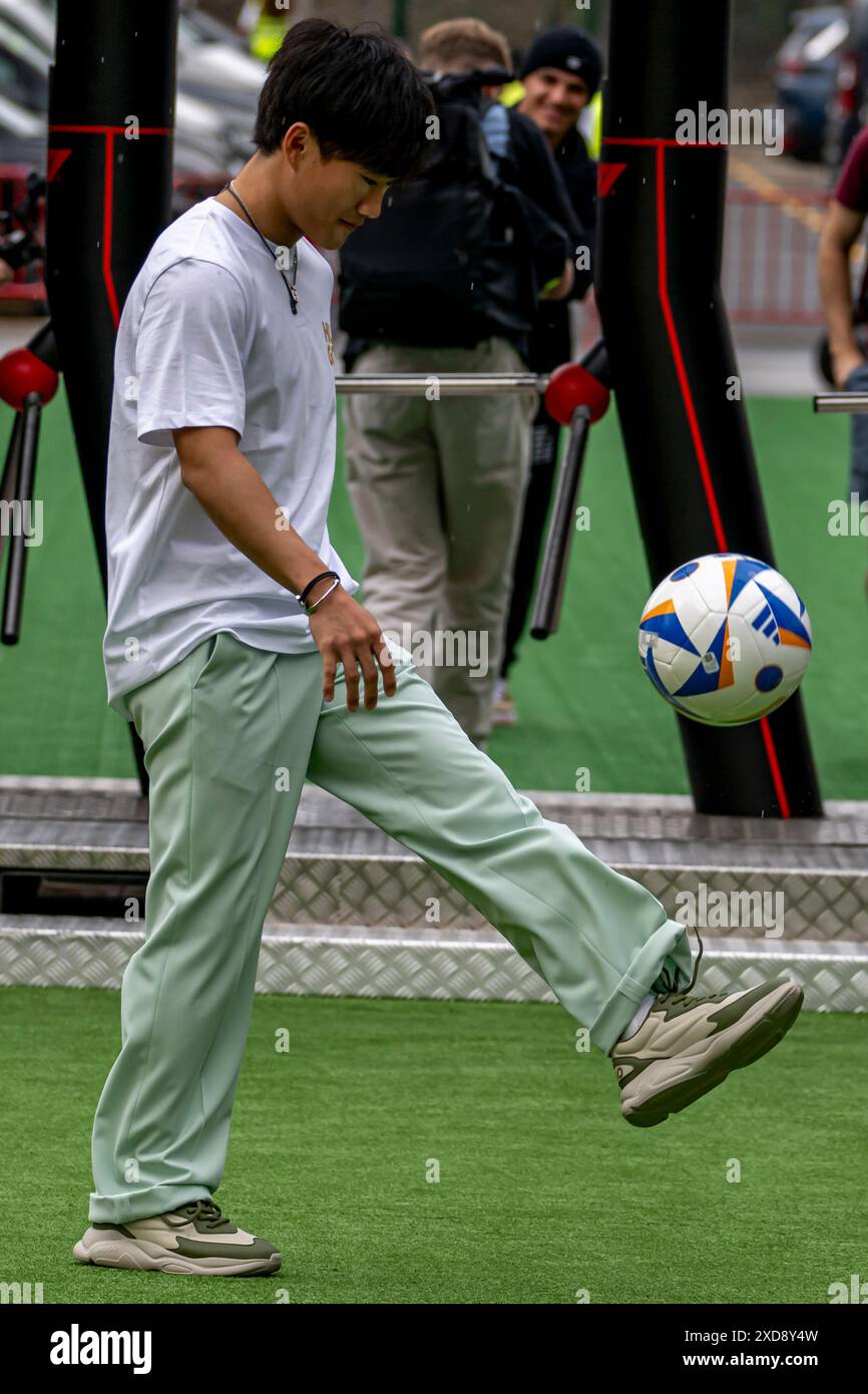 Montmelo, Espagne, 21 juin 2024, Yuki Tsunoda, du Japon, concourt pour Visa Cash App RB F1 Team. The Build Up, 10e manche du championnat de formule 1 2024. Crédit : Michael Potts/Alamy Live News Banque D'Images