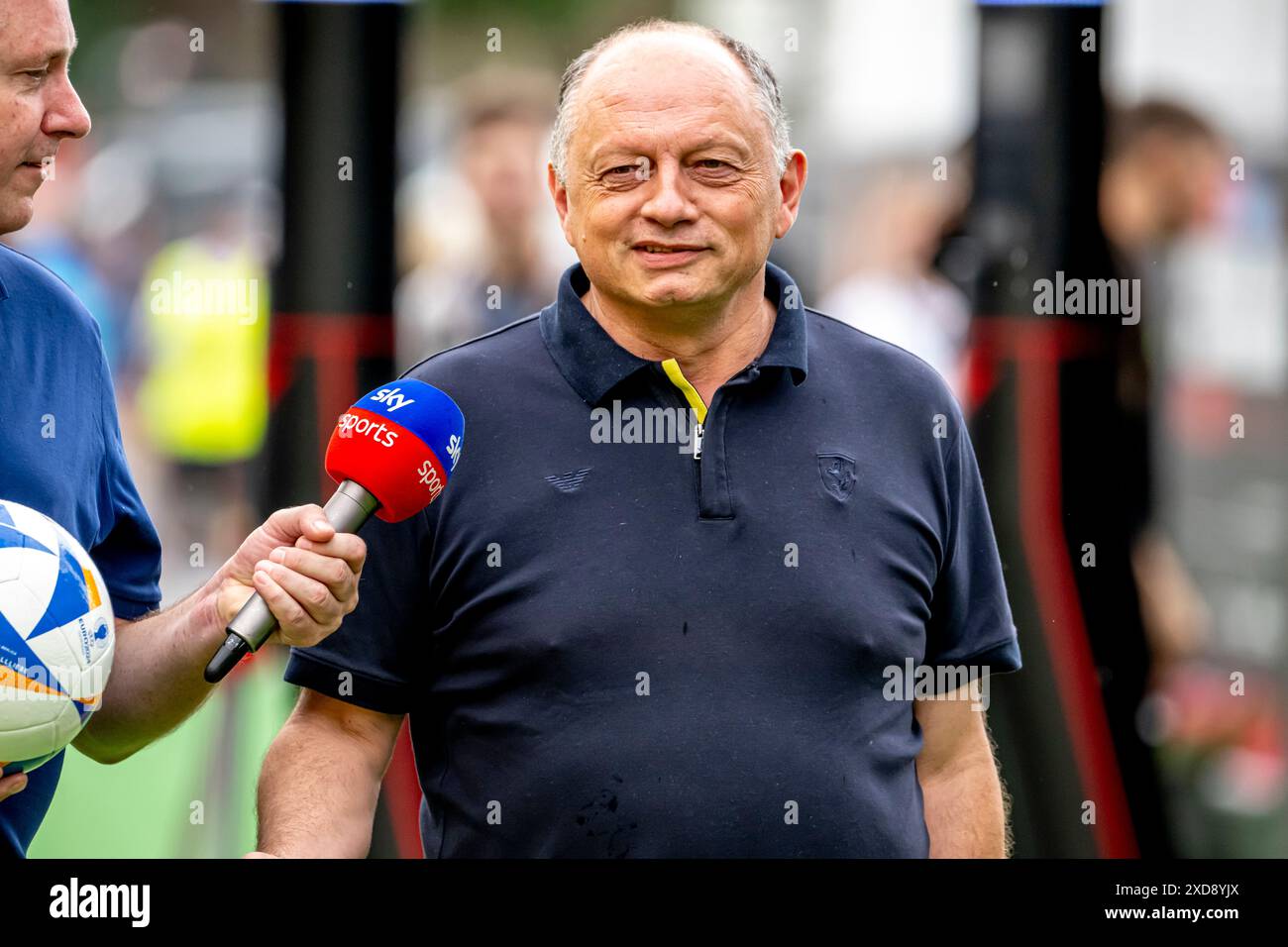 Montmelo, Espagne, 21 juin 2024, Frederic Vasseur, le Team Principle de l'équipe Ferrari participant à la build UP, manche 10 du championnat de formule 1 2024. Crédit : Michael Potts/Alamy Live News Banque D'Images