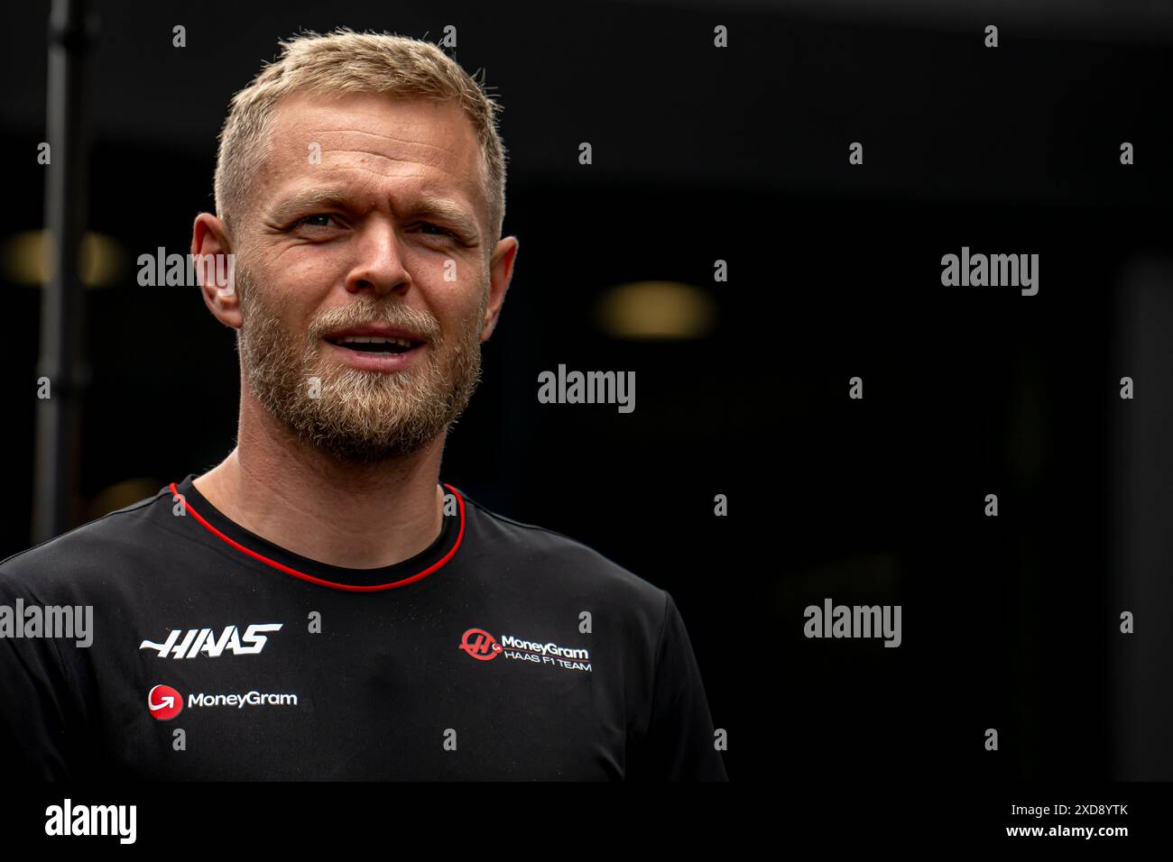 Montmelo, Espagne, 21 juin 2024, Kevin Magnussen, du Danemark, concourt pour Haas F1. The Build Up, 10e manche du championnat de formule 1 2024. Crédit : Michael Potts/Alamy Live News Banque D'Images