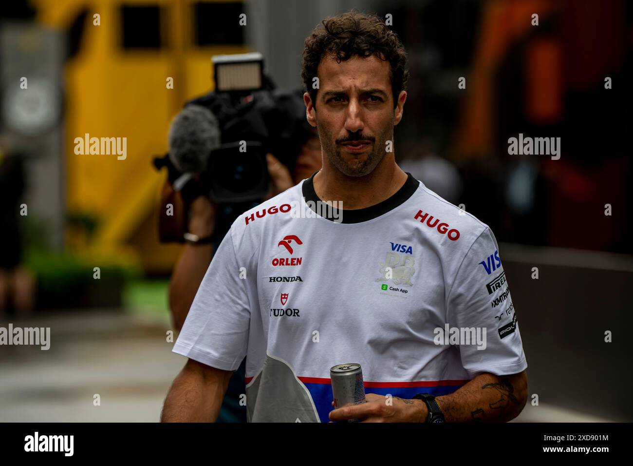 Montmelo, Espagne, 21 juin 2024, Daniel Ricciardo, originaire d'Australie, concourt pour Visa Cash App RB F1 Team. The Build Up, 10e manche du championnat de formule 1 2024. Crédit : Michael Potts/Alamy Live News Banque D'Images