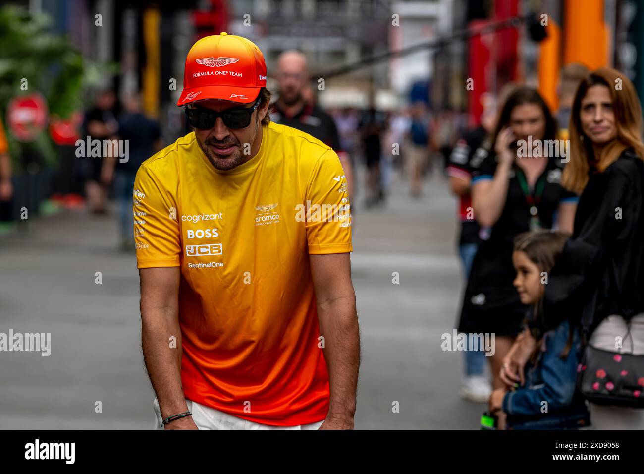 Montmelo, Espagne, 21 juin 2024, Fernando Alonso, espagnol, concourt pour Aston Martin F1. The Build Up, 10e manche du championnat de formule 1 2024. Crédit : Michael Potts/Alamy Live News Banque D'Images