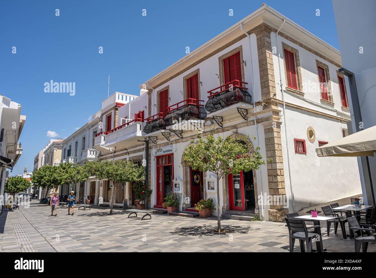 Arch Makariou Ave, vieille ville de Paphos, Chypre Banque D'Images