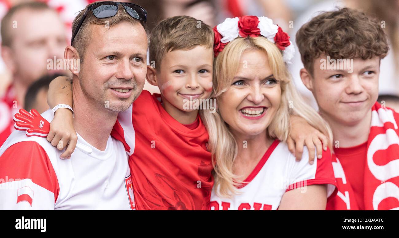 Olympiastadion, Berlin, Allemagne. 21 juin 2024. Euro 2024 Groupe d Football, Pologne contre Autriche ; les fans polonais attendent le début du jeu crédit : action plus Sports/Alamy Live News Banque D'Images