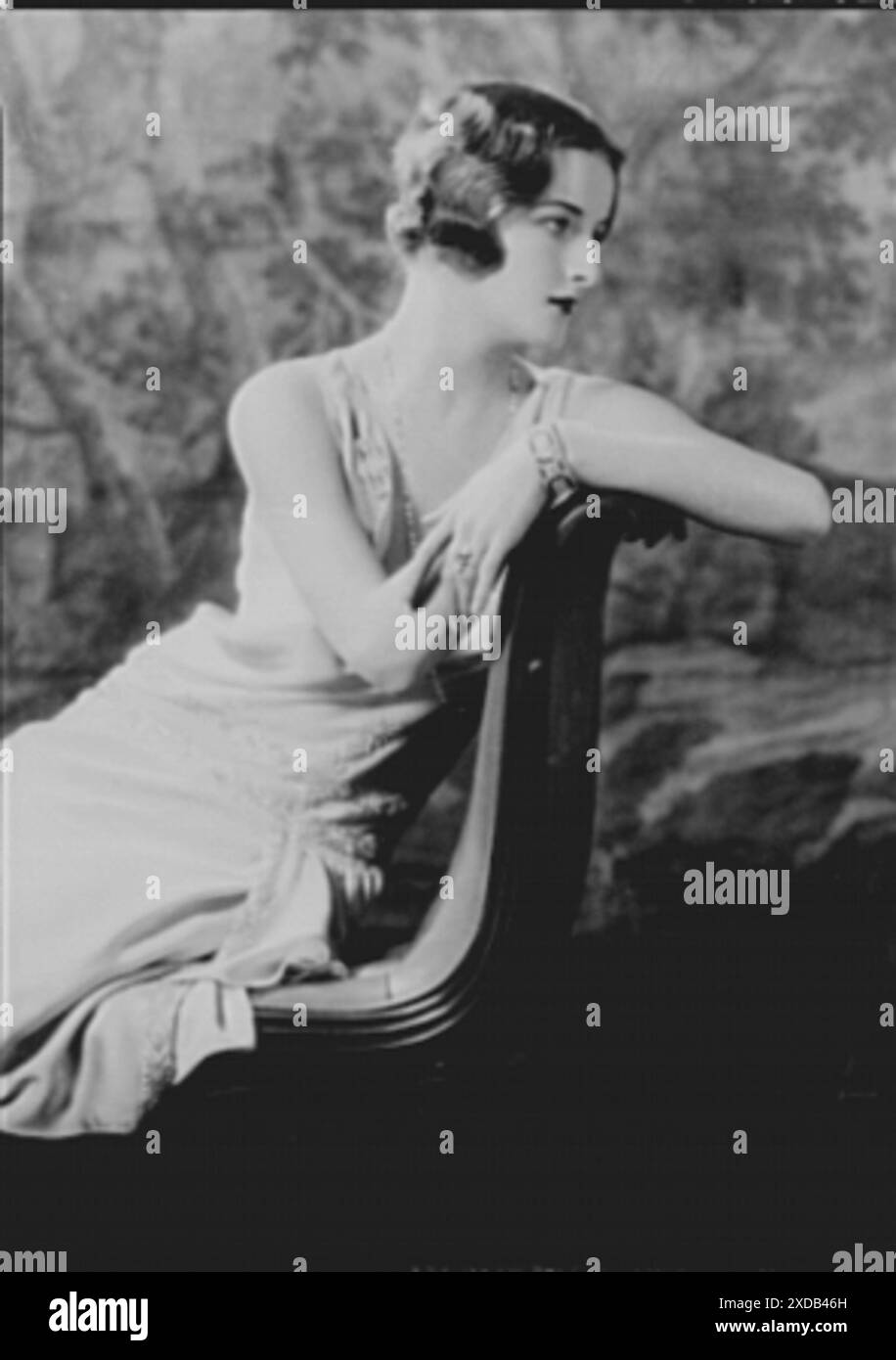 Photographies de mode vogue avec le mannequin Gurta Andre. Collection de photographies Genthe. Banque D'Images