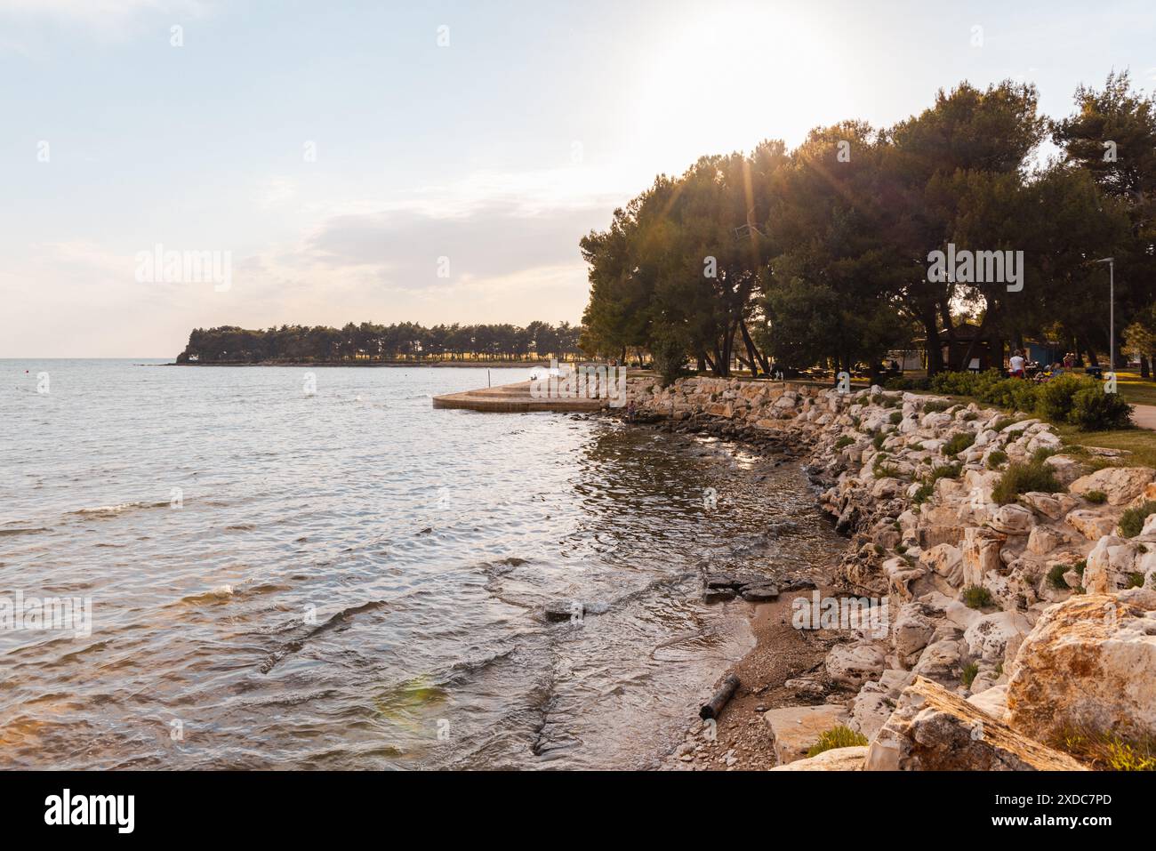 Plage à Novigrad, Croatie Banque D'Images