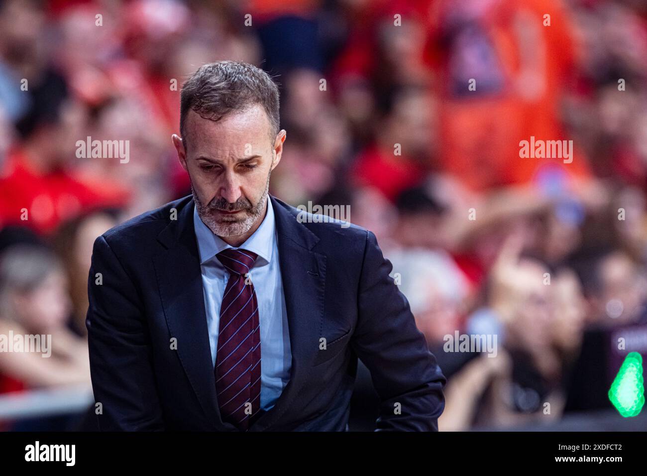 Murcie, Espagne. 12 juin 2024. Basket Ligue espagnole entre UCAM CB vs Real Madrid, troisième match pour le titre de la ligue, au Palacio de los Deport Banque D'Images