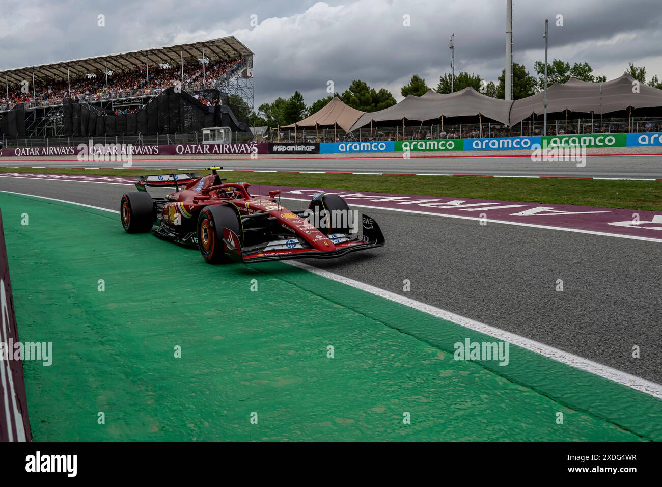 Montmelo, Espagne, 22 juin, Carlos Sainz, de l'Espagne, concourt pour Ferrari. Qualifications, 10e manche du championnat de formule 1 2024. Crédit : Michael Potts/Alamy Live News Banque D'Images