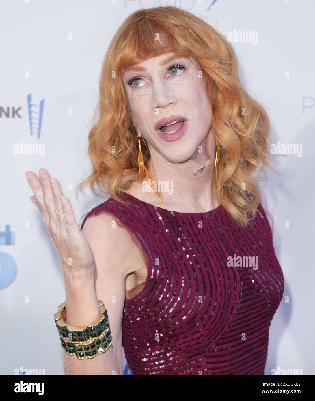 Los Angeles, États-Unis. 22 juin 2024. Kathy Griffin arrive à la PREMIÈRE édition spéciale DU 5e anniversaire de THE LOVE qui a lieu aux studios KTLA Hollywood à Los Angeles, CA, le samedi 22 juin 2024. (Photo de Sthanlee B. Mirador/Sipa USA) crédit : Sipa USA/Alamy Live News Banque D'Images