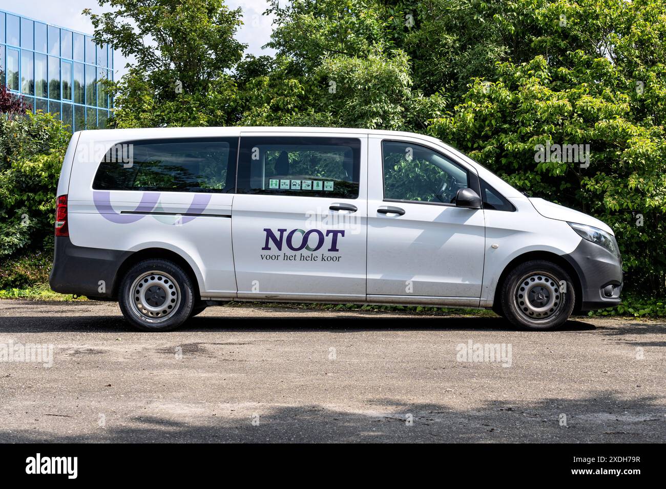 Noot Mercedes-Benz Vito minibus Banque D'Images