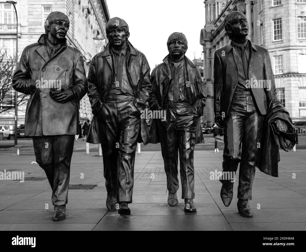 La statue des Beatles, Pier Head, Liverpool, Merseyside, Angleterre, ROYAUME-UNI Banque D'Images