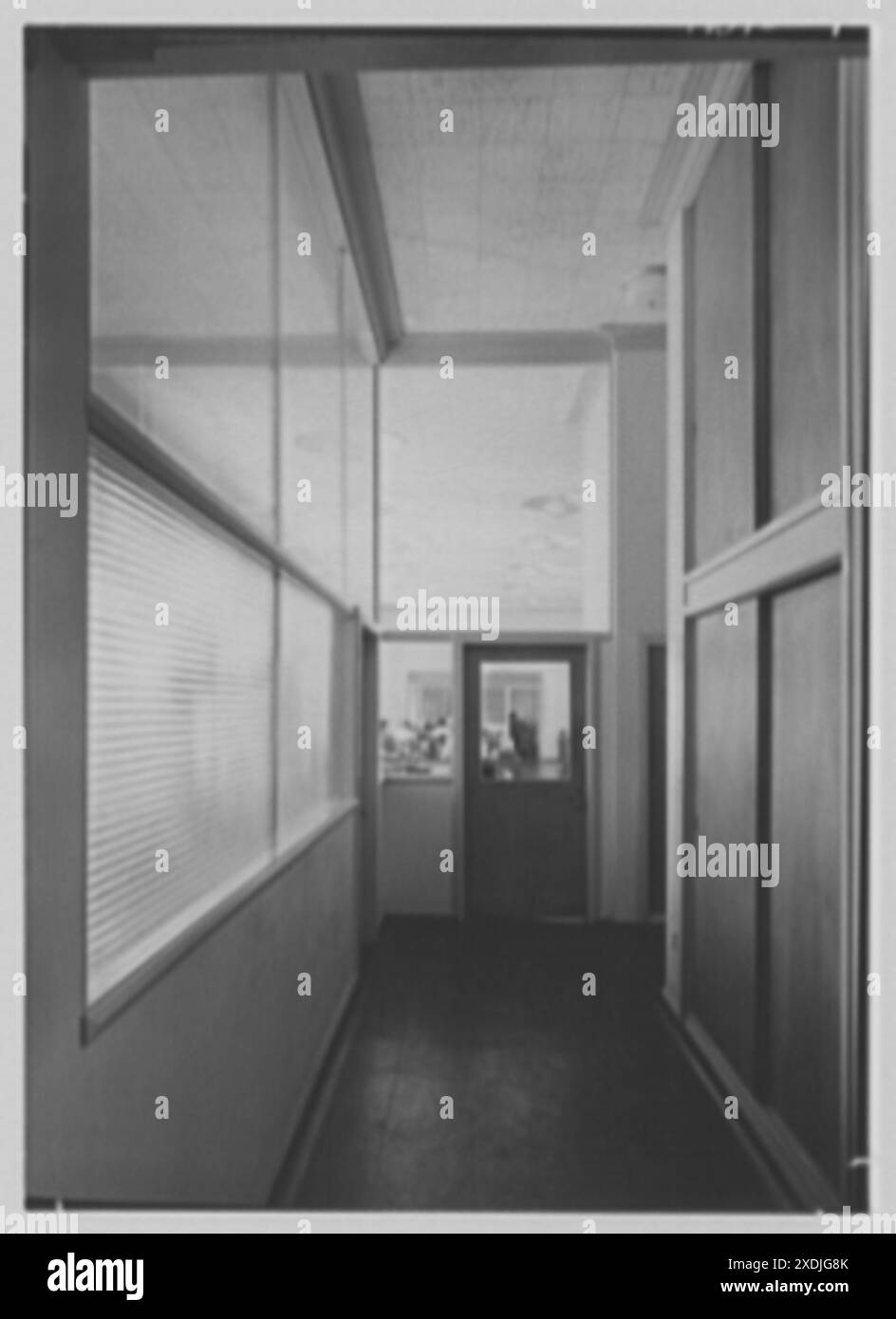 Hershey Metal Products Co., Ansonia, Connecticut. Couloir. Collection Gottscho-Schleisner Banque D'Images