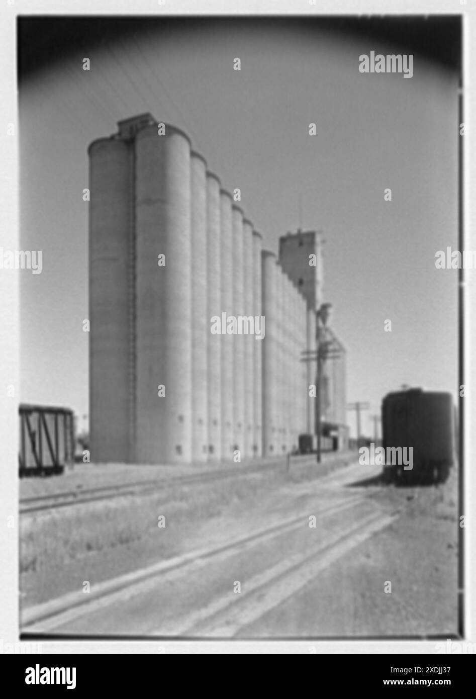 Rahr Malting Co., Shakopee, Minnesota. Façade sud, pointue de l'ouest I. Collection Gottscho-Schleisner Banque D'Images