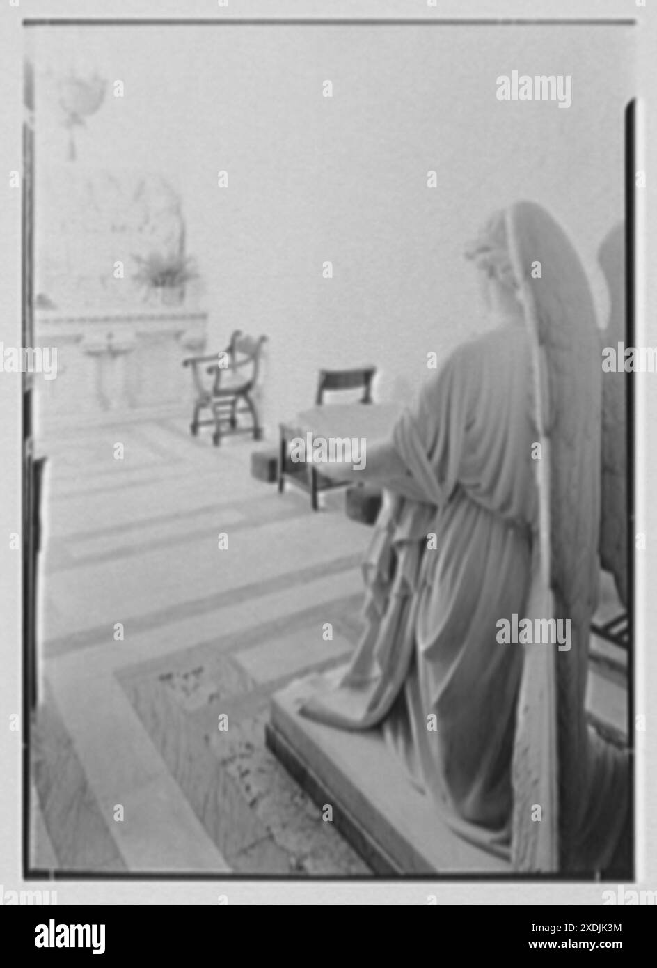 Bartholomew's Church, 50e et Park Ave., New York. Baptistère, de l'arrière. Collection Gottscho-Schleisner Banque D'Images