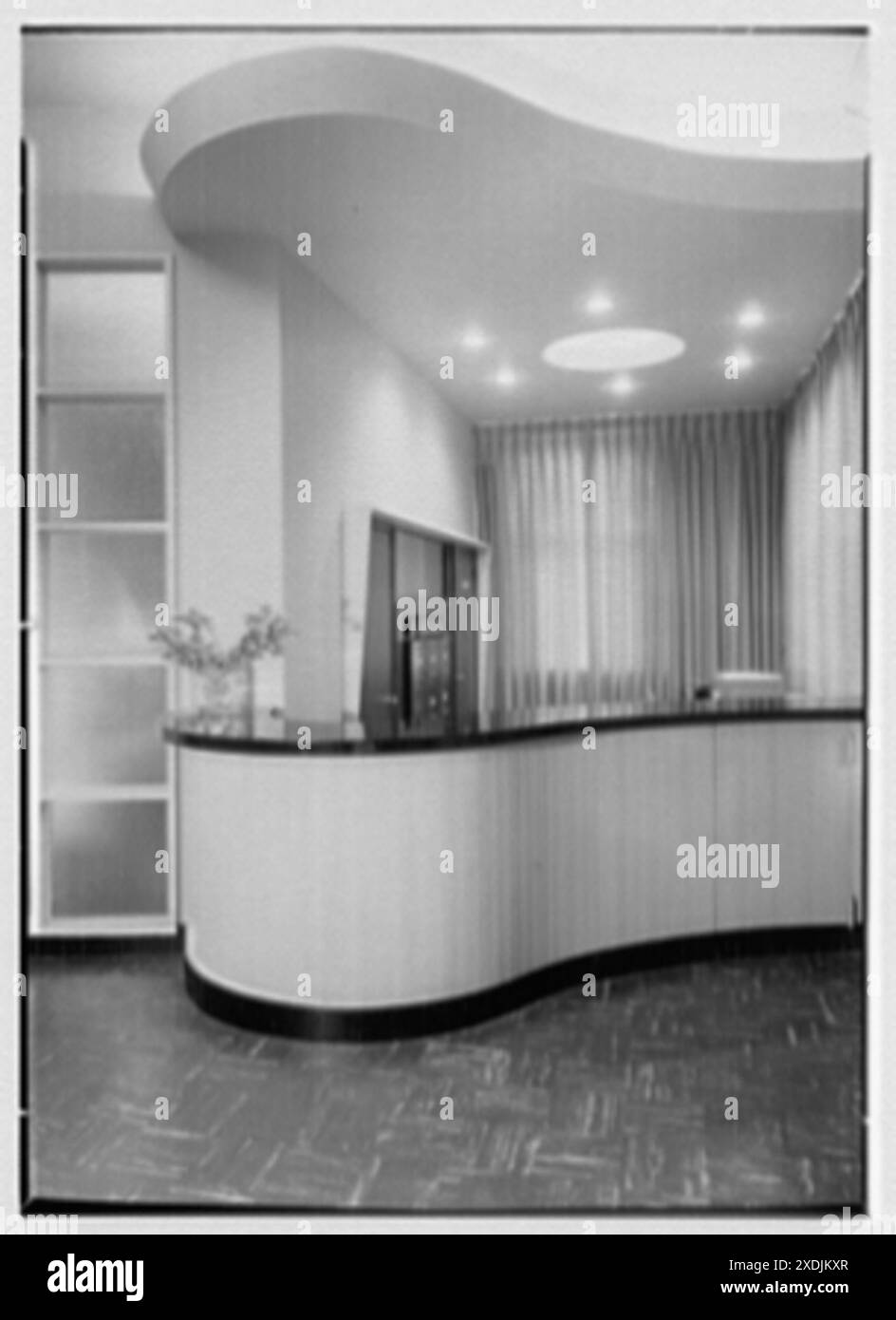 East Bronx Medical Center, 2590 Frisbie Ave., Bronx, New York. Bureau. Collection Gottscho-Schleisner Banque D'Images