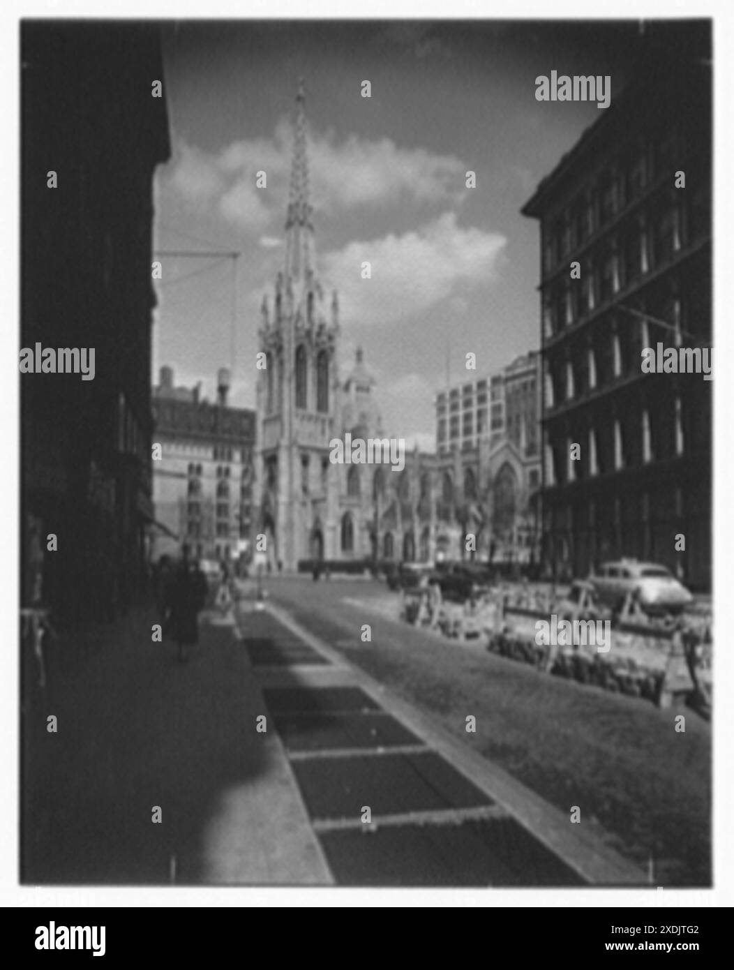 Grace Church, E. 10th préparé et Broadway, New York. Extérieur. Collection Gottscho-Schleisner Banque D'Images