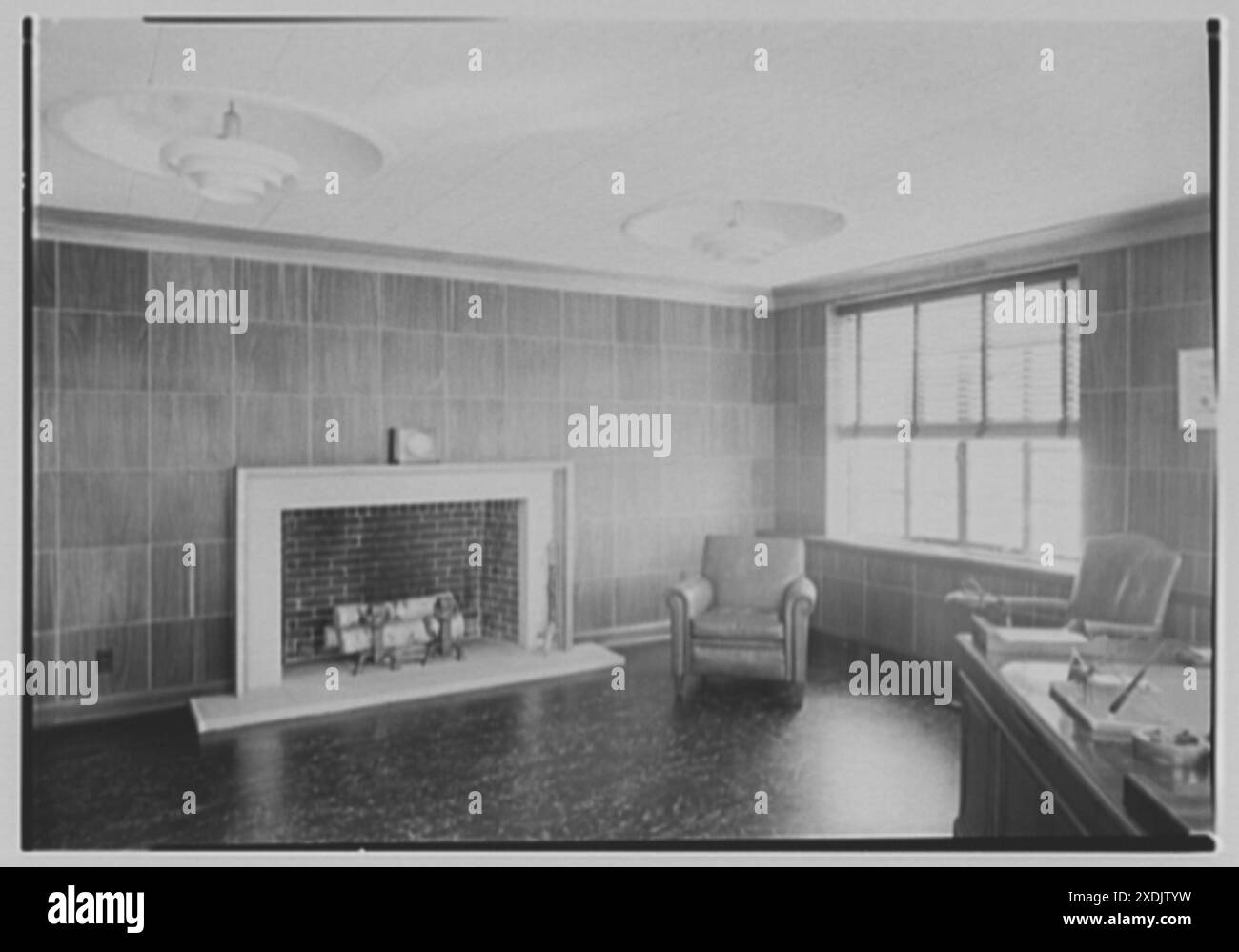 Hershey Metal Products Co., Ansonia, Connecticut. Cabinet de M.R. Hershey I. Collection Gottscho-Schleisner Banque D'Images