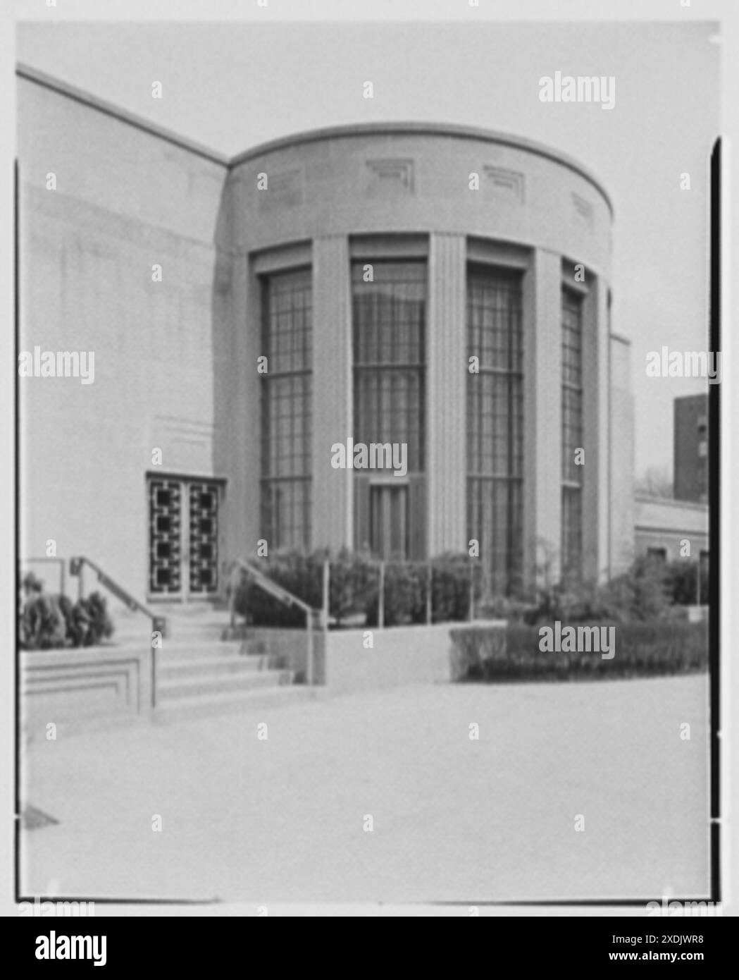 First Church of Christ Scientist, 8601 35th Ave., Jackson Heights. Extérieur III. Collection Gottscho-Schleisner Banque D'Images