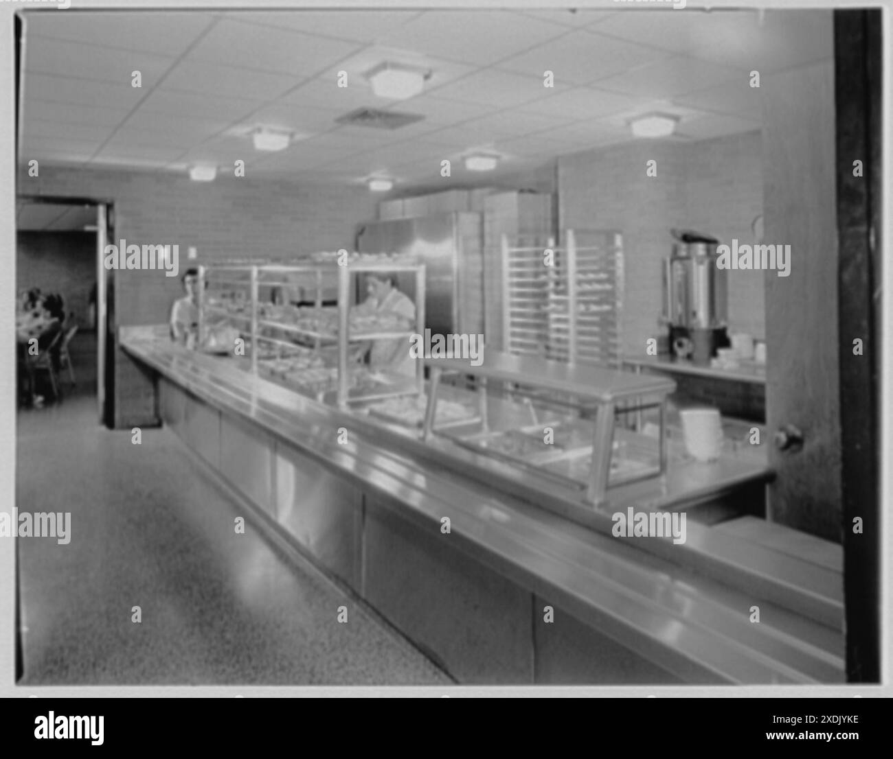 Harry Thompson Junior High School, Syosset, long Island. Cafétéria, service d'en-cas. Collection Gottscho-Schleisner Banque D'Images