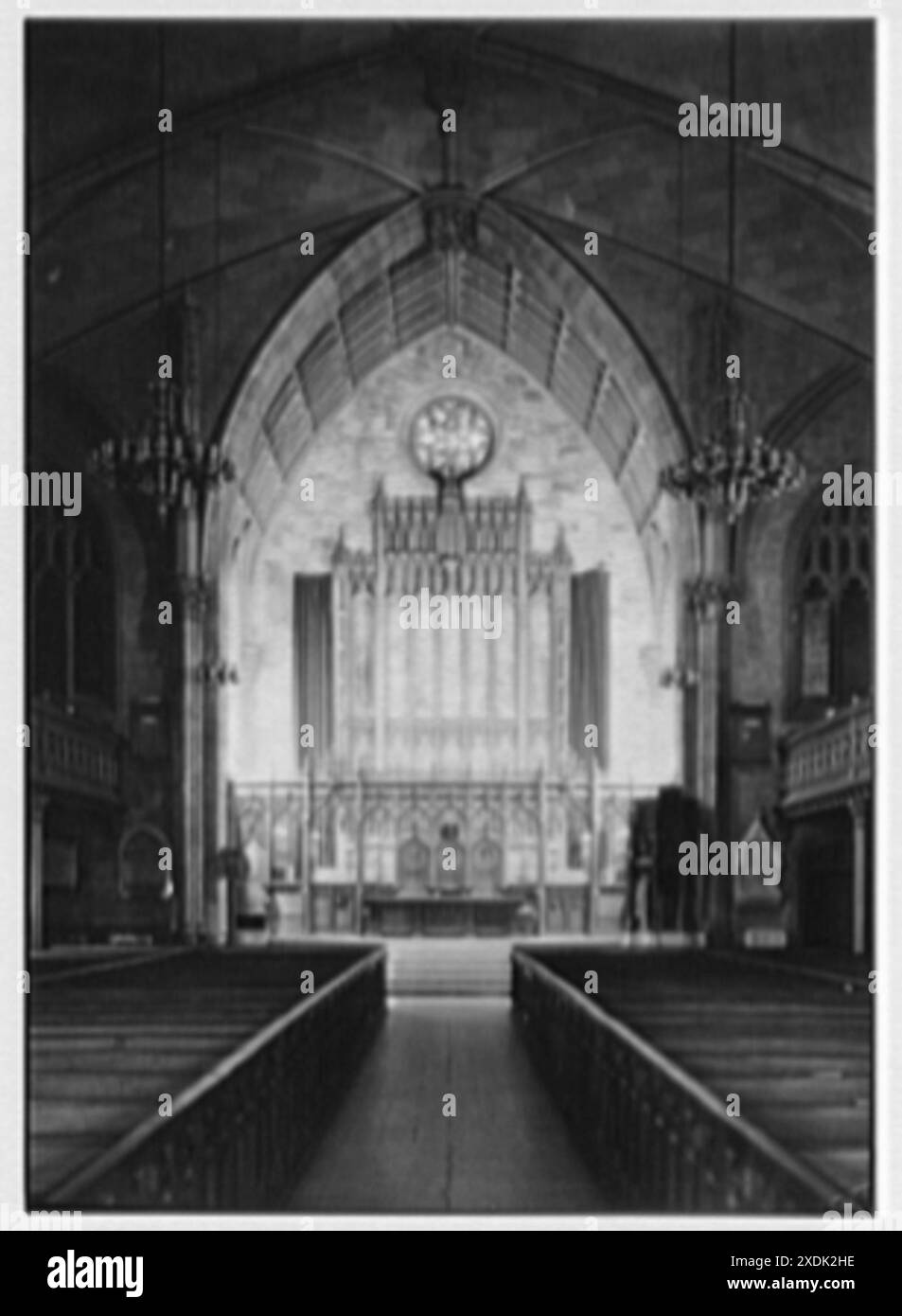 Presbyterian Church, 5th Ave. et 12th selon, New York, New York. Chancel de l'allée centrale. Collection Gottscho-Schleisner Banque D'Images